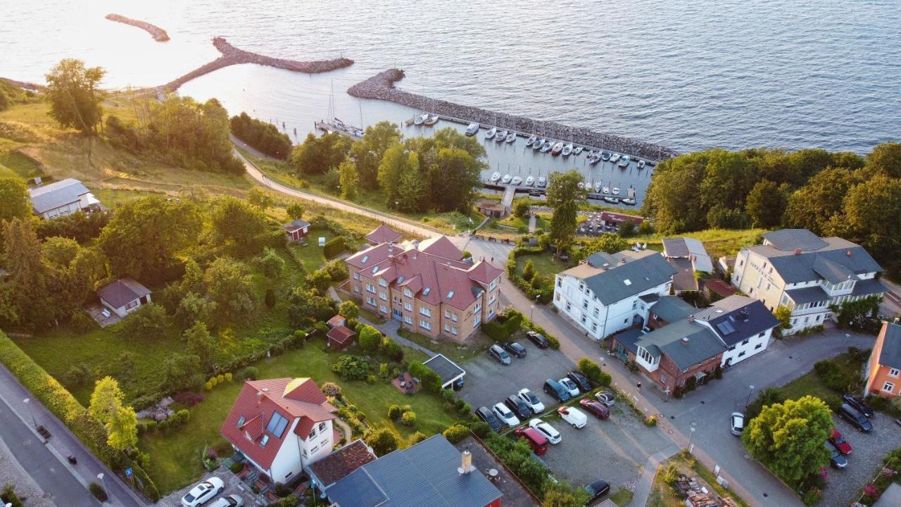 Ferienwohnung Mit Traumhaftem Meerblick - Haus Am Meer Fewo 02 Lohme Exterior foto